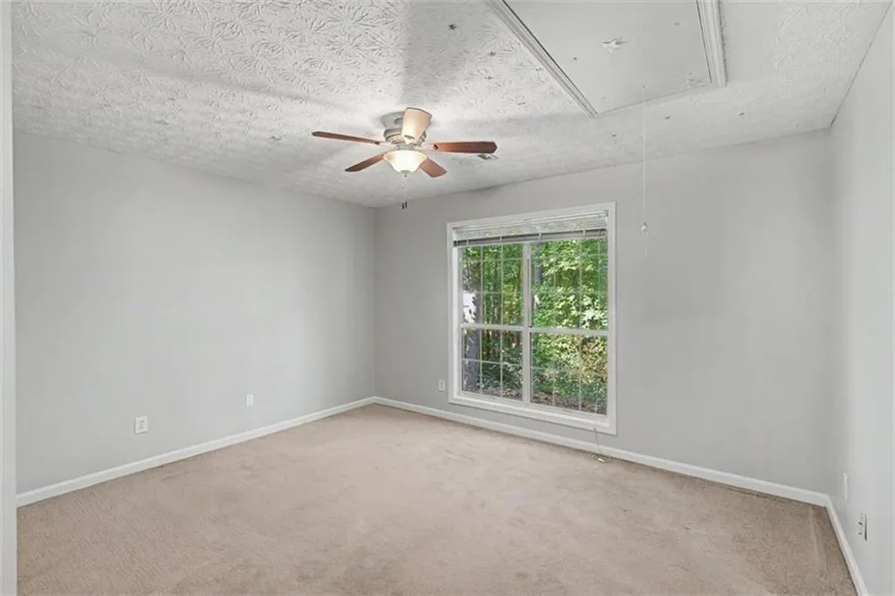 1011 Braelin Court Woodstock, GA 30189
