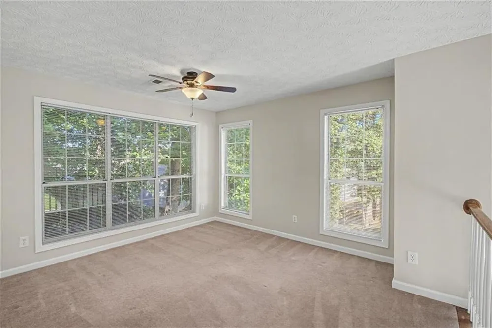 1011 Braelin Court Woodstock, GA 30189