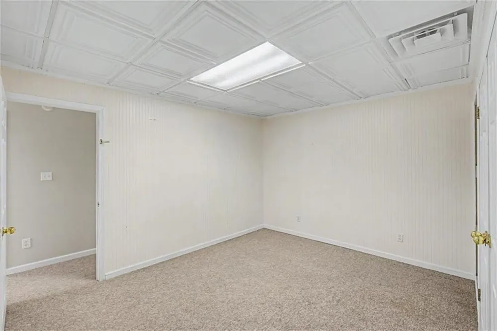 1011 Braelin Court Woodstock, GA 30189