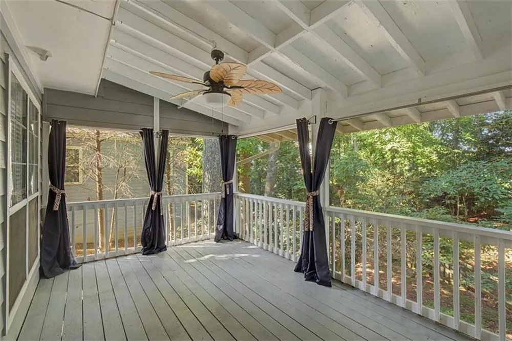 1011 Braelin Court Woodstock, GA 30189