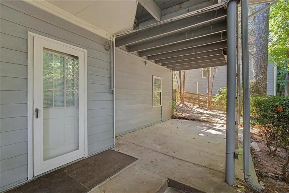 1011 Braelin Court Woodstock, GA 30189