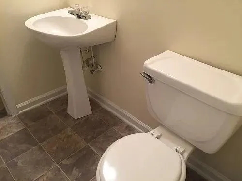 8257 Mountain Pass Riverdale, GA 30274