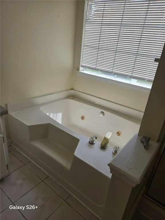 8257 Mountain Pass Riverdale, GA 30274