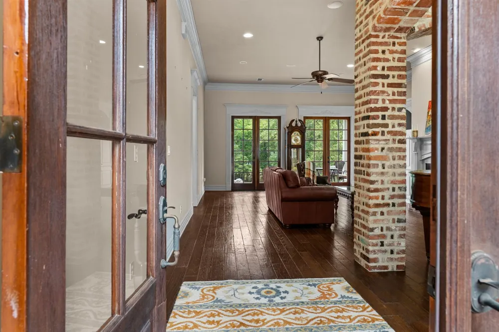 1170 Waters Edge Circle Shreveport, LA 71106