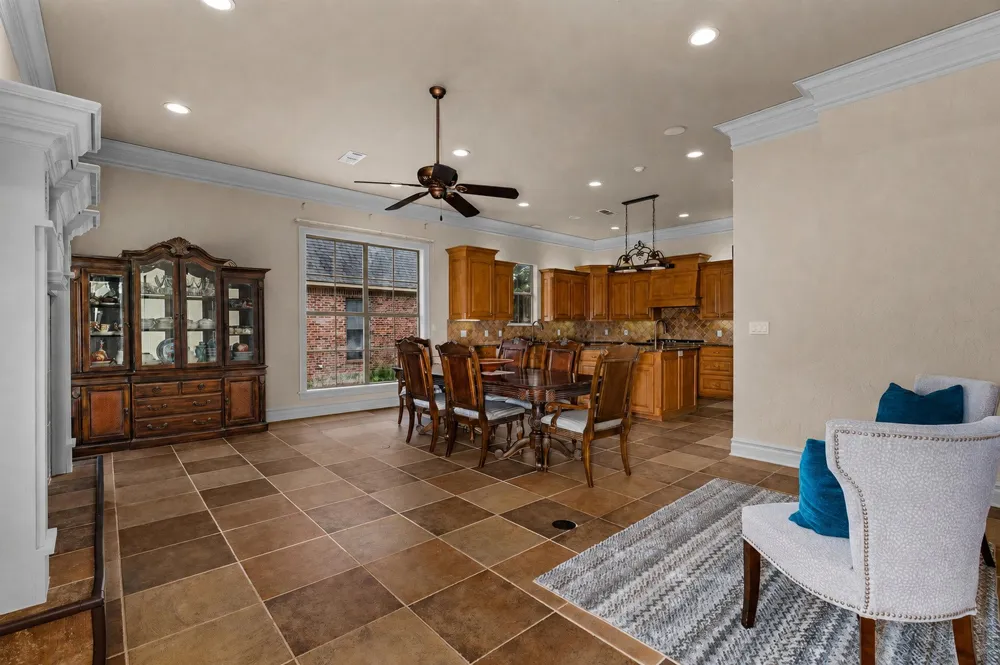 1170 Waters Edge Circle Shreveport, LA 71106