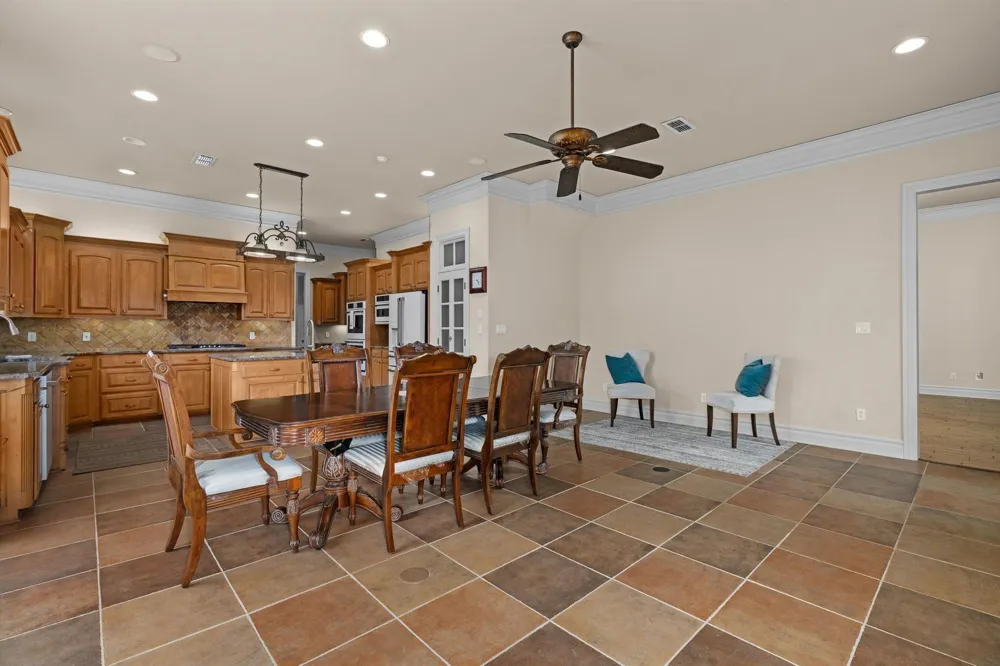 1170 Waters Edge Circle Shreveport, LA 71106