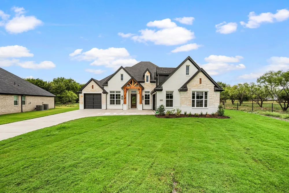 6009 Rolling Creek Court Aledo, TX 76008