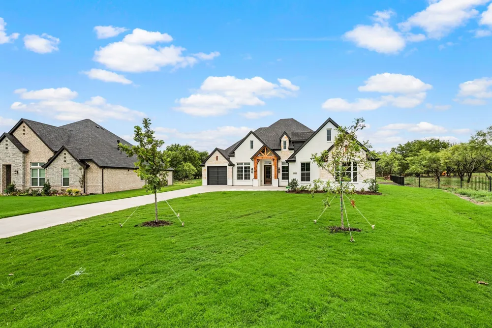 6009 Rolling Creek Court Aledo, TX 76008