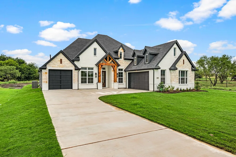 6009 Rolling Creek Court Aledo, TX 76008
