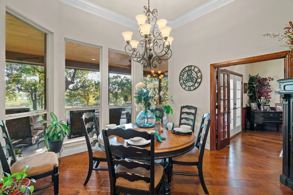 173 Oakwood Trail Eastland, TX 76448
