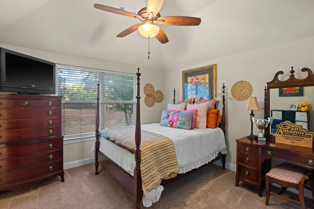 173 Oakwood Trail Eastland, TX 76448