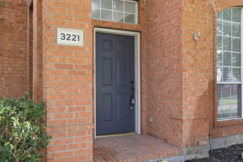 3221 Corning Drive Plano, TX 75023