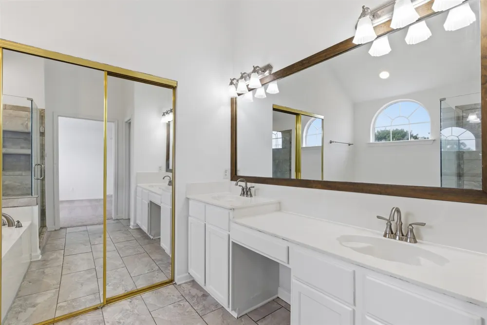 3221 Corning Drive Plano, TX 75023
