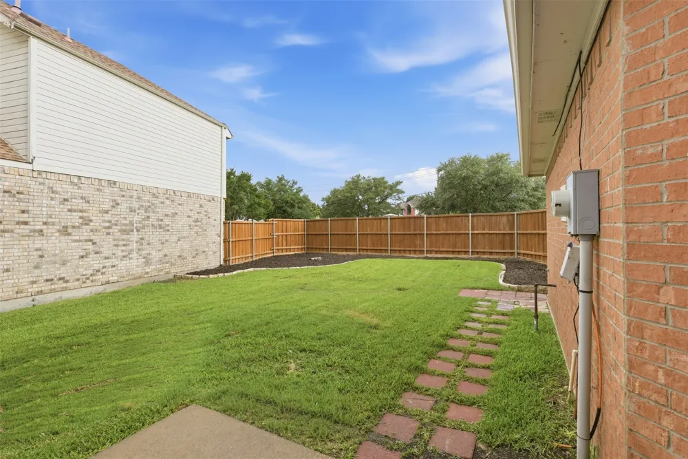 3221 Corning Drive Plano, TX 75023