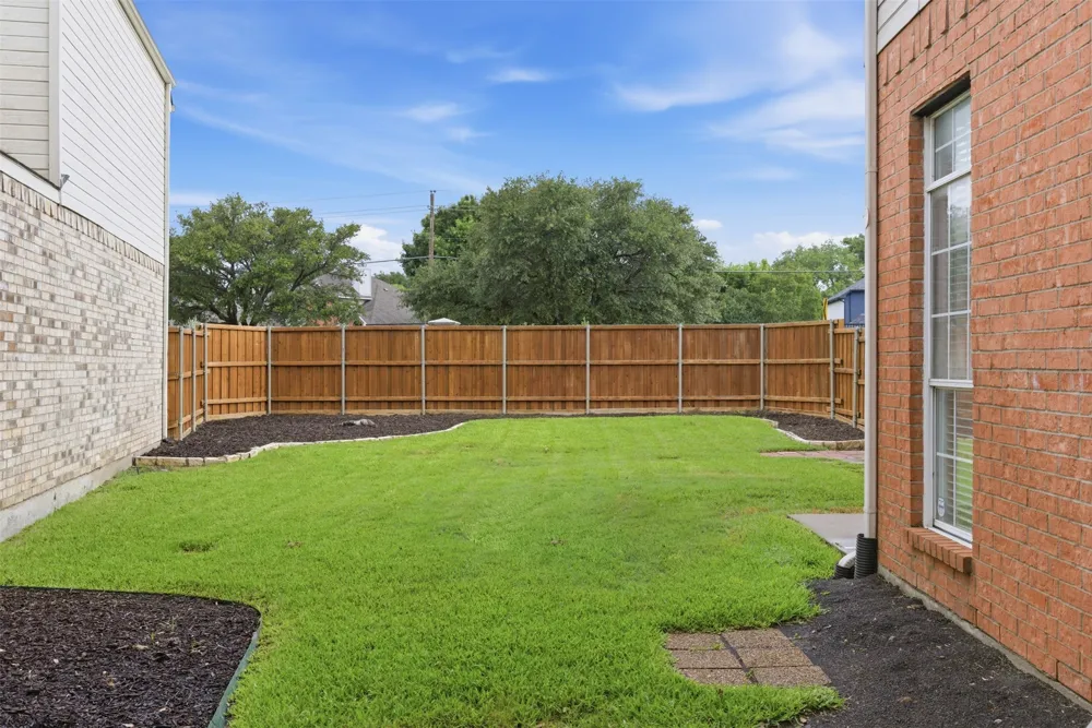 3221 Corning Drive Plano, TX 75023