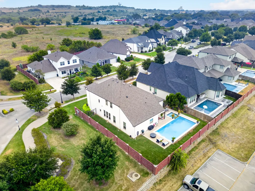 101 Parkview Drive Aledo, TX 76008