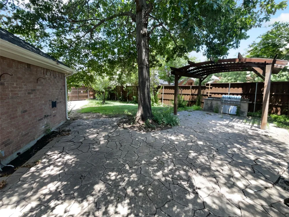 321 Beacon Hill Drive Allen, TX 75013
