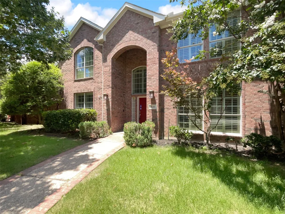 321 Beacon Hill Drive Allen, TX 75013
