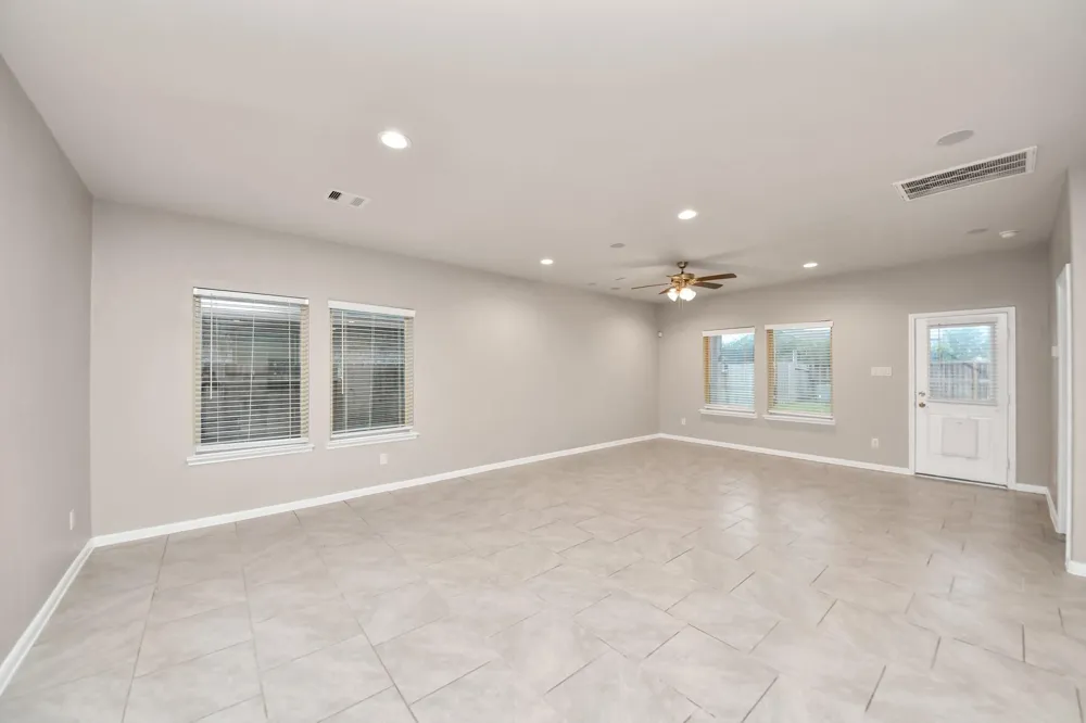 5646 Pleasant Falls Drive Richmond, TX 77407