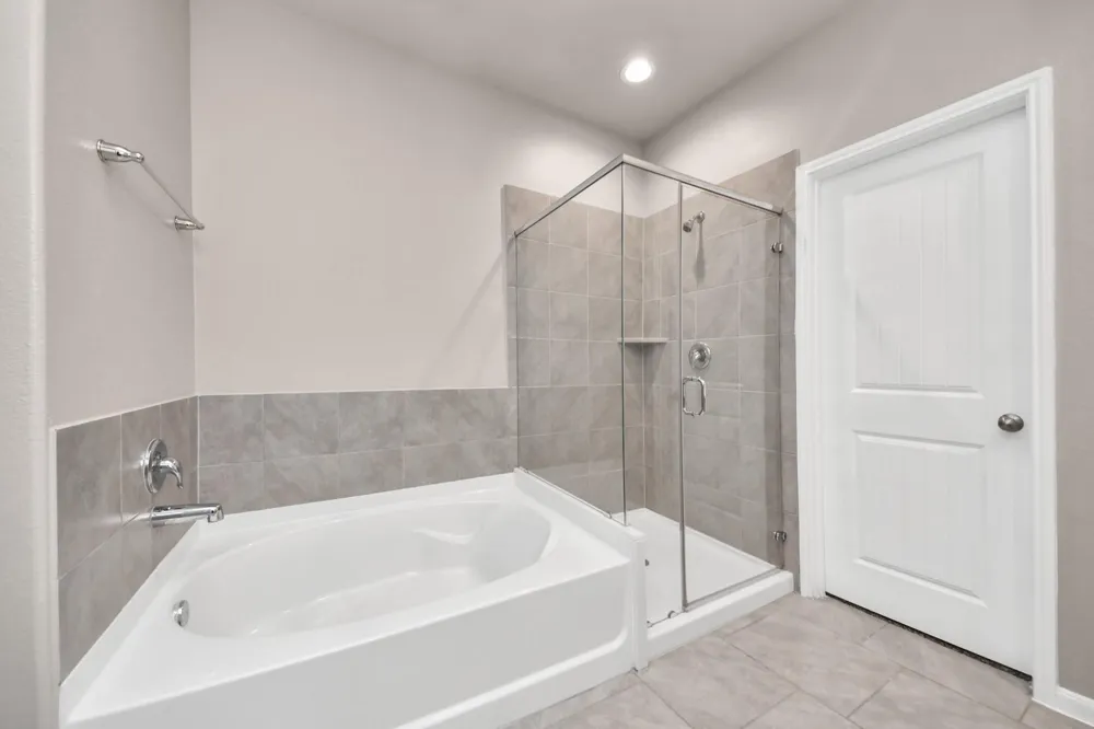 5646 Pleasant Falls Drive Richmond, TX 77407