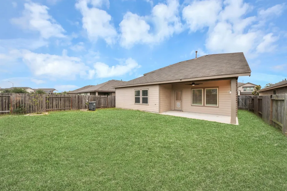 5646 Pleasant Falls Drive Richmond, TX 77407
