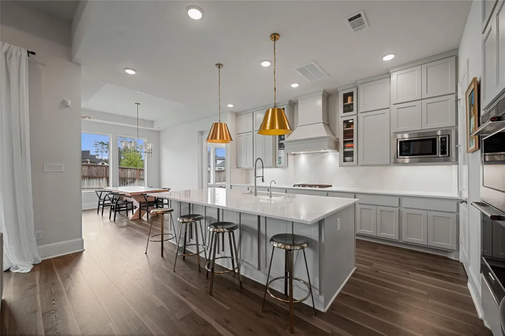 622 Platinum Stone Lane Pinehurst, TX 77362