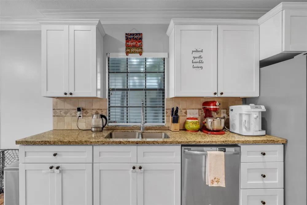 12853 Kingsbridge Lane Houston, TX 77077