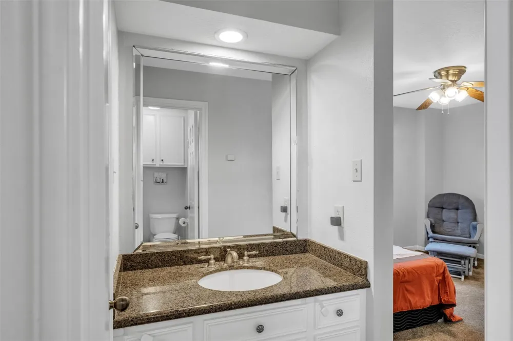 12853 Kingsbridge Lane Houston, TX 77077