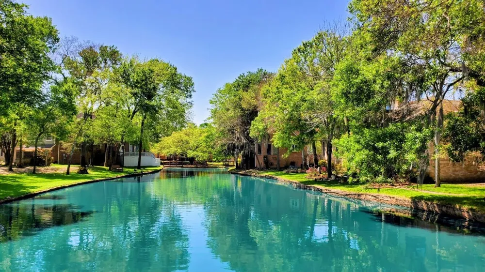 12853 Kingsbridge Lane Houston, TX 77077