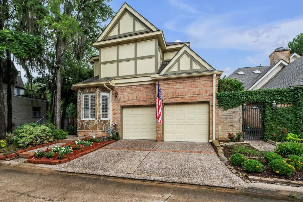 12853 Kingsbridge Lane Houston, TX 77077