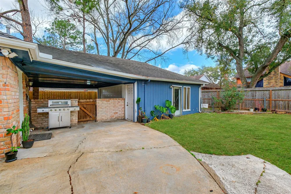 2326 Bright Meadows Drive Missouri City, TX 77489
