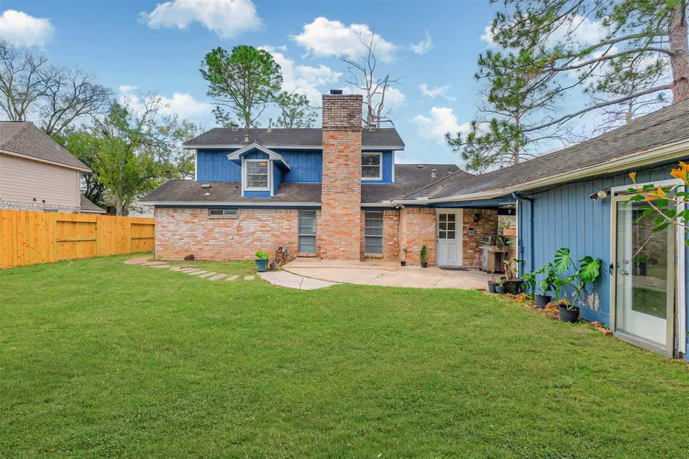 2326 Bright Meadows Drive Missouri City, TX 77489