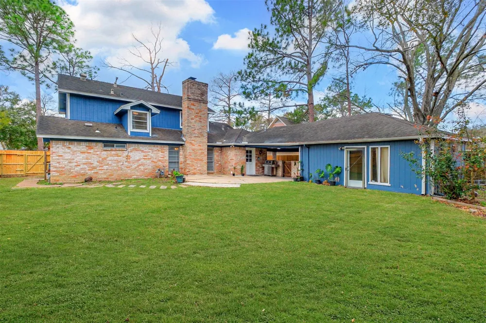 2326 Bright Meadows Drive Missouri City, TX 77489