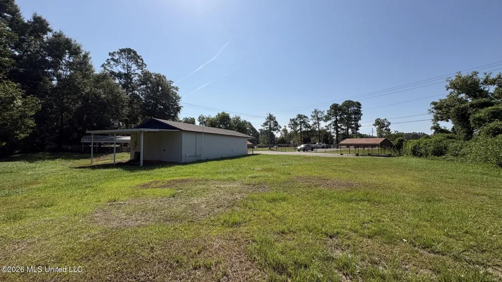525 E Central Avenue Wiggins, MS 39577