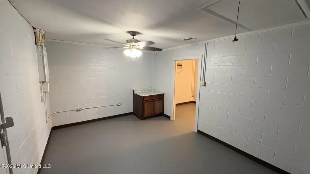 525 E Central Avenue Wiggins, MS 39577