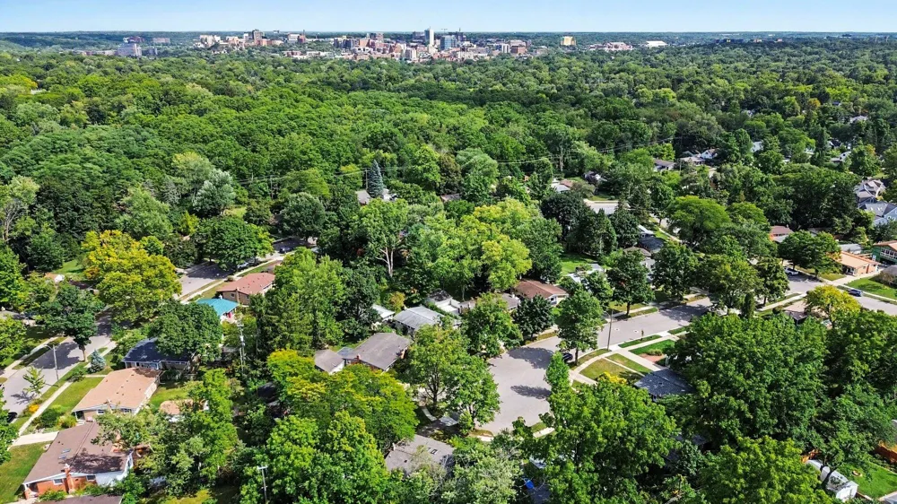 815 Sunrise Court Ann Arbor, MI 48103