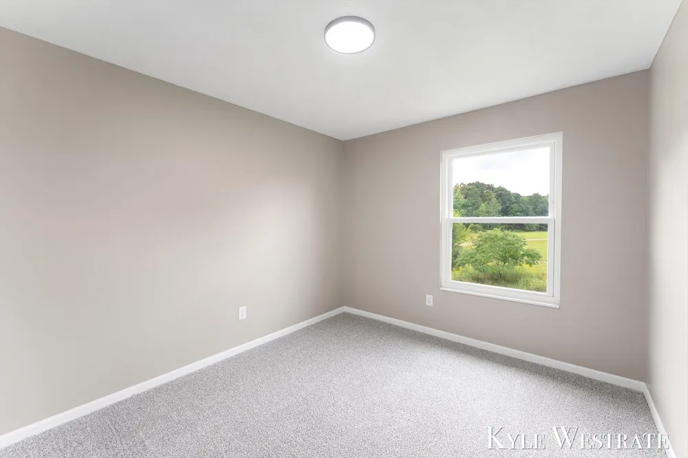 613 Trinity Drive ##2 Caledonia, MI 49316