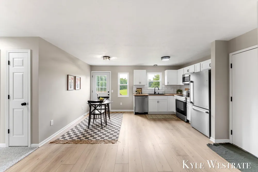 613 Trinity Drive ##2 Caledonia, MI 49316