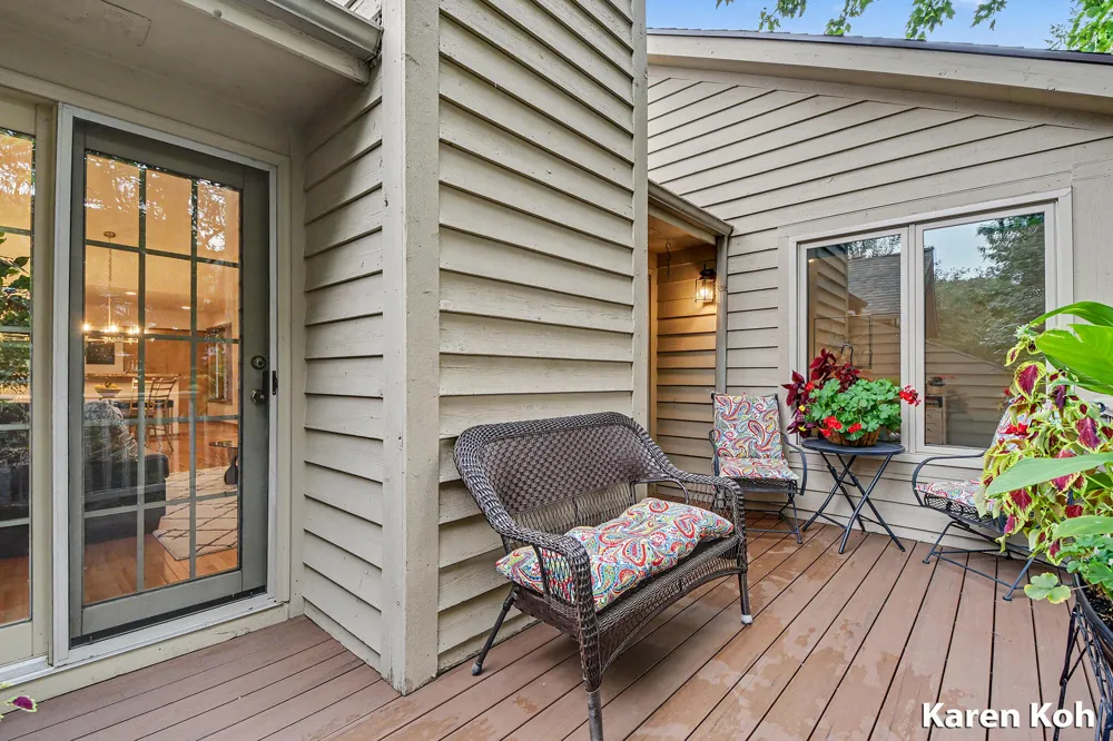 1834 Cross Bend Street NE Grand Rapids, MI 49505