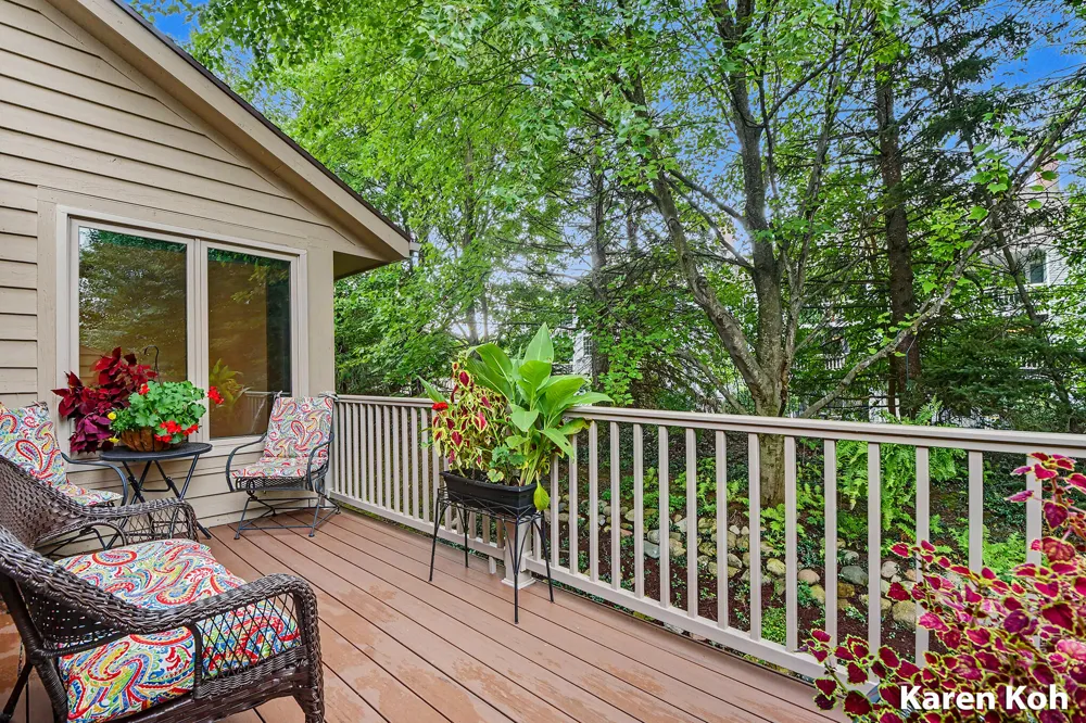 1834 Cross Bend Street NE Grand Rapids, MI 49505