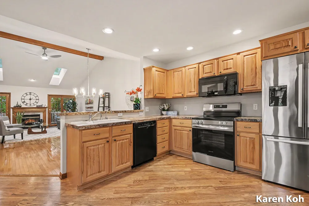 1834 Cross Bend Street NE Grand Rapids, MI 49505