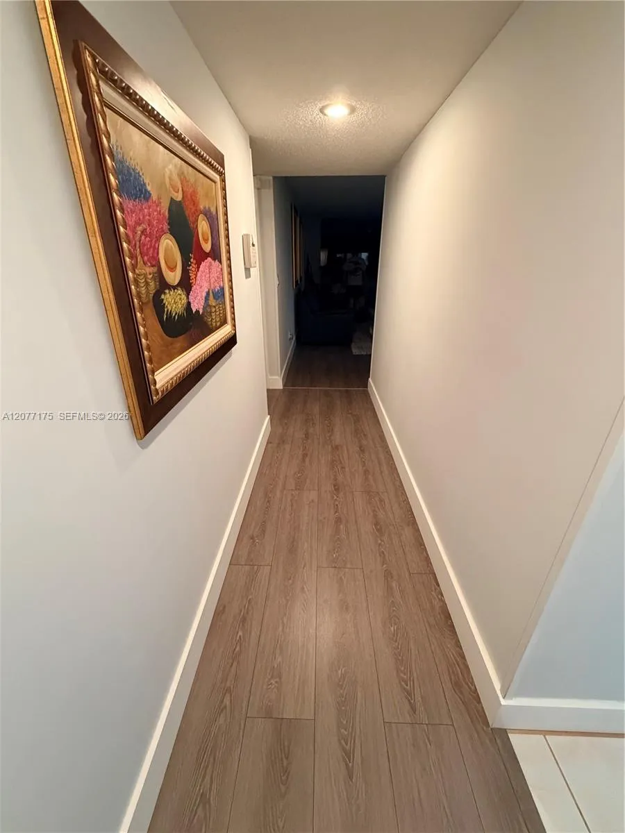 10847 W Clairmont Cir #302 Tamarac, FL 33321