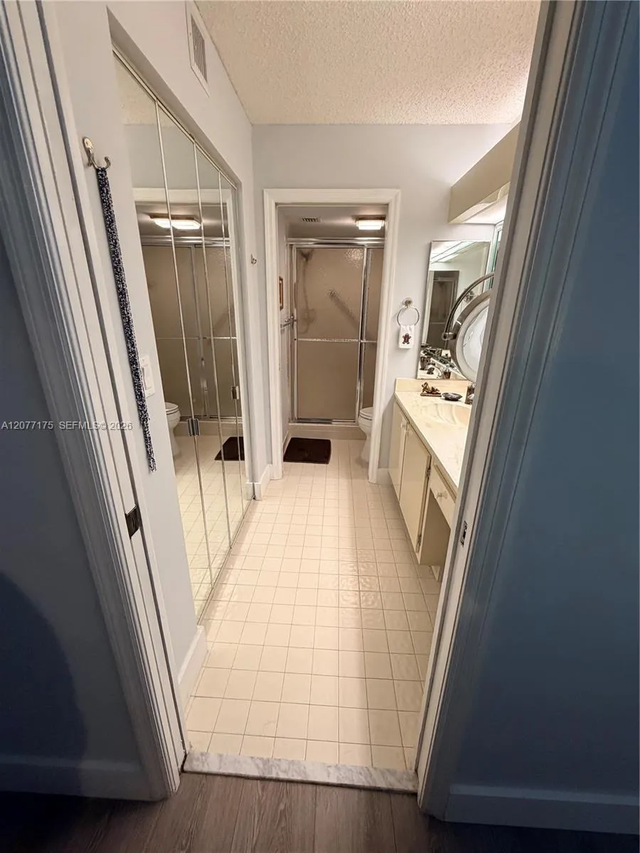 10847 W Clairmont Cir #302 Tamarac, FL 33321