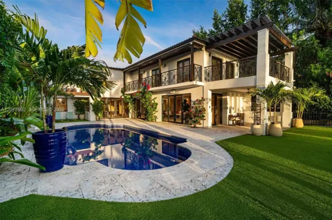 5170 La Gorce Dr
