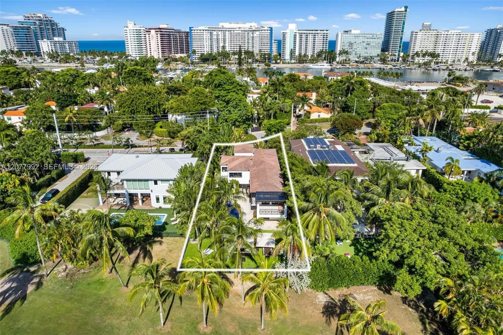 5170 La Gorce Dr Miami Beach, FL 33140