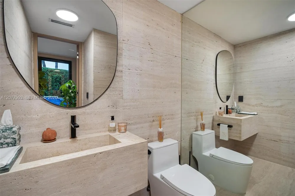 5170 La Gorce Dr Miami Beach, FL 33140