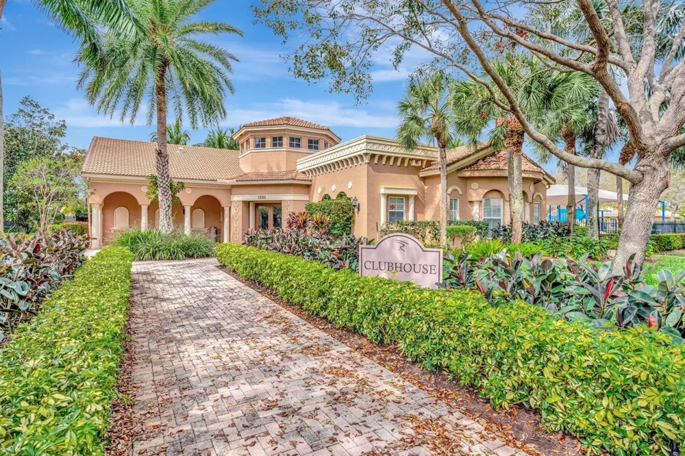 186 VIA CATALUNHA Jupiter, FL 33458