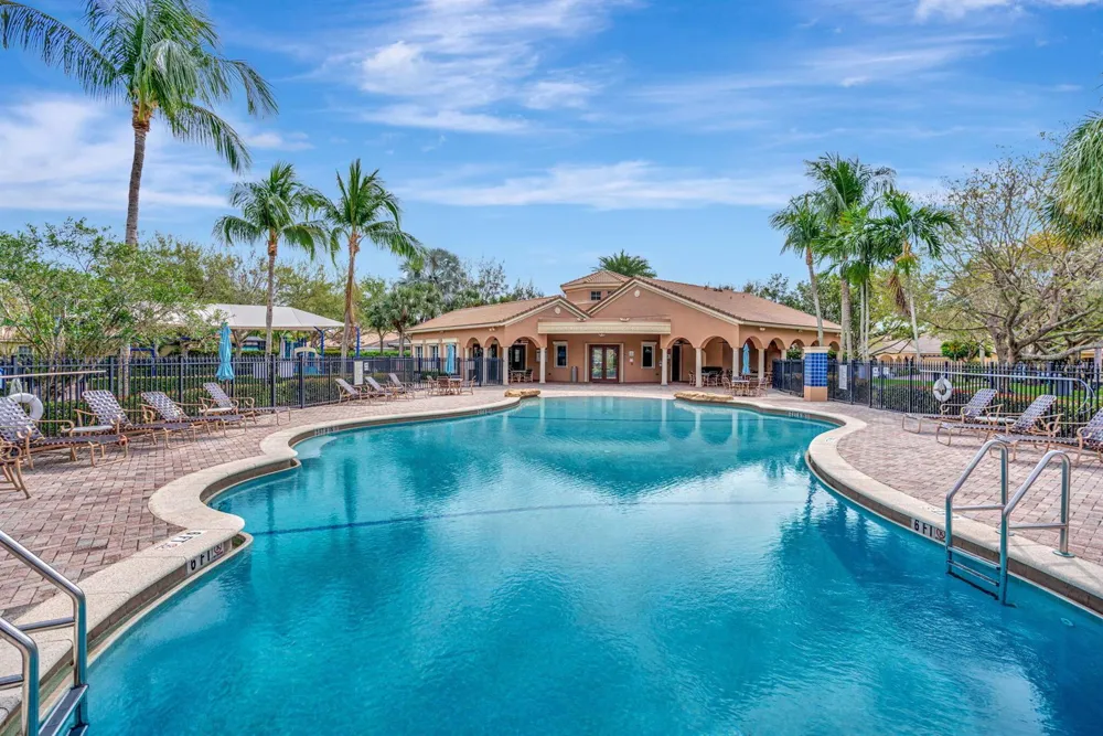 186 VIA CATALUNHA Jupiter, FL 33458