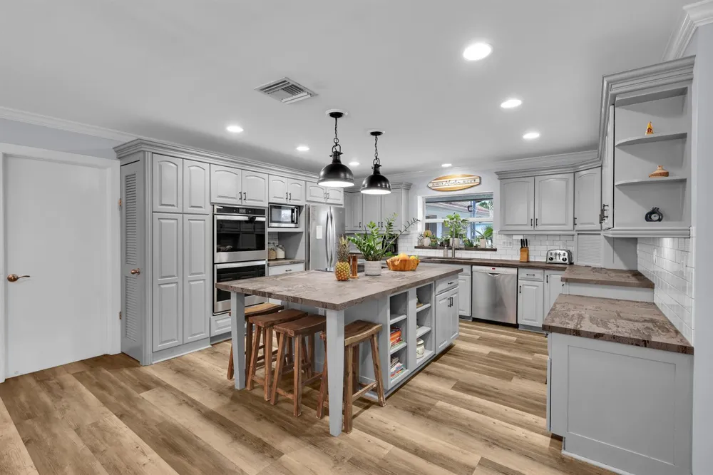 64 SE Turtle Creek Drive Tequesta, FL 33469