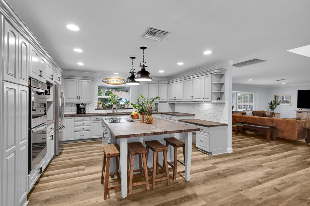 64 SE Turtle Creek Drive Tequesta, FL 33469
